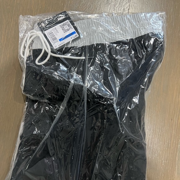 Puma Jaws Woven Shorts Mens Black Casual Athletic Bottoms MULTIPLE SIZES - Picture 7 of 10